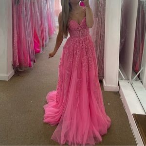 Sherri hill prom dress